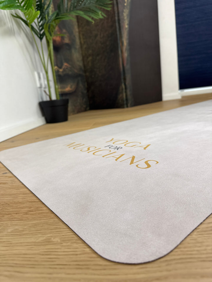 Travel mat „Yoga for musicians“